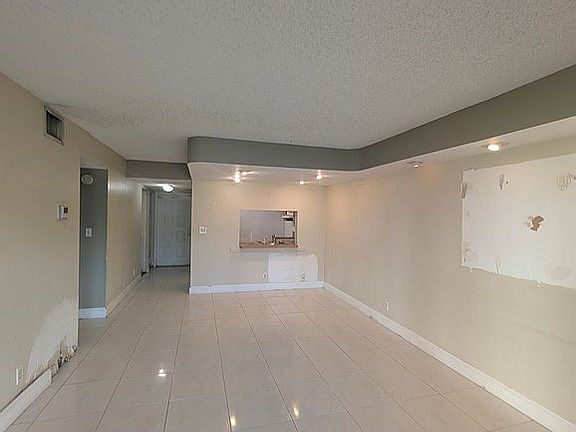 2nd image of 3720 N Pine Island Rd