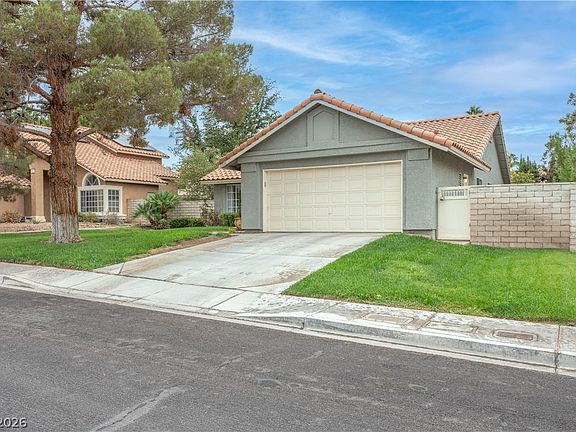 2nd image of 1316 Grey Hunter Dr