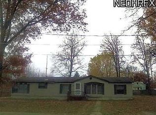 11476 Ridgefield Ave NE, Alliance, OH 44601