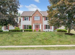 125 Pinehurst Dr, Cranberry Township, PA 16066