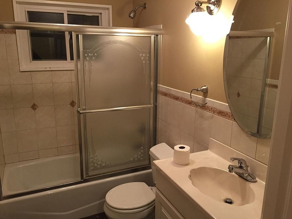 Full Bath