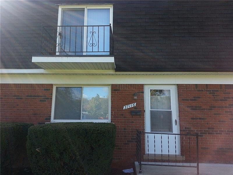 1st image of 37116 Jefferson Ave