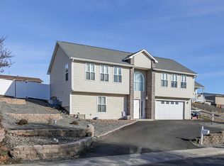 909 Grelle Dr, Lewiston, ID 83501