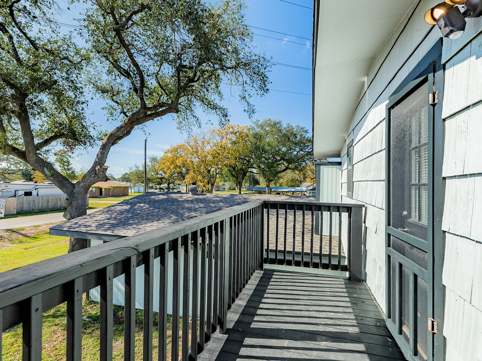 1 bed, 625 sqft, $1,200 — Photo 2