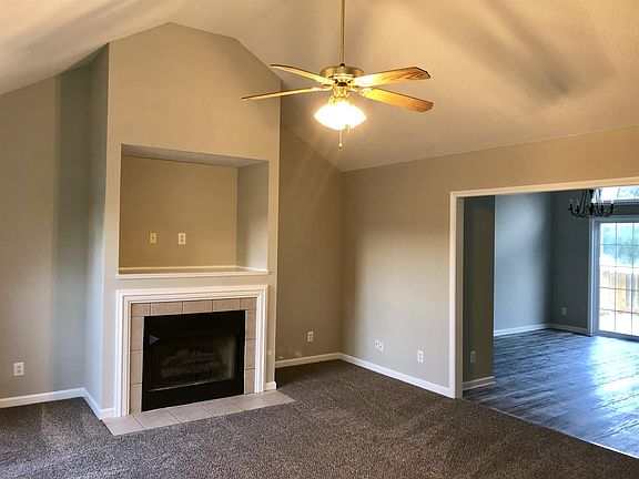 5th image of 600 Westchester Ct