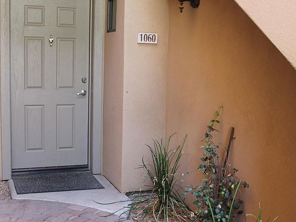 4th image of 20660 N 40th St Unit 1060