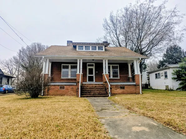 936 W Front St, Statesville, NC 28677