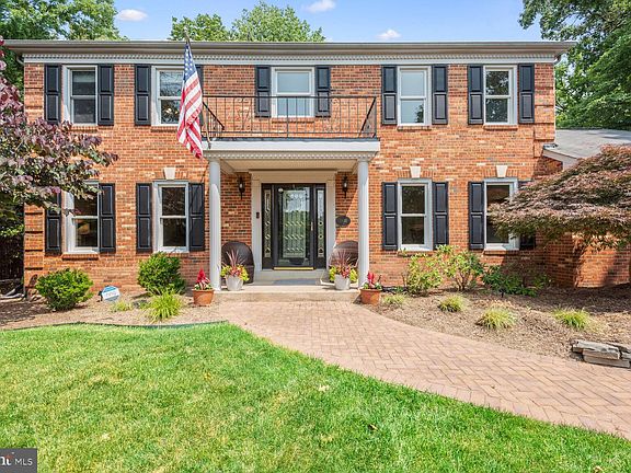 4th image of 11930 Holly Branch Ct