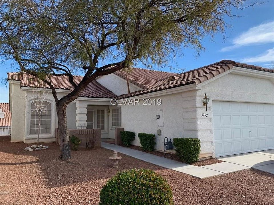 1st image of 3752 Tohono Canyon St