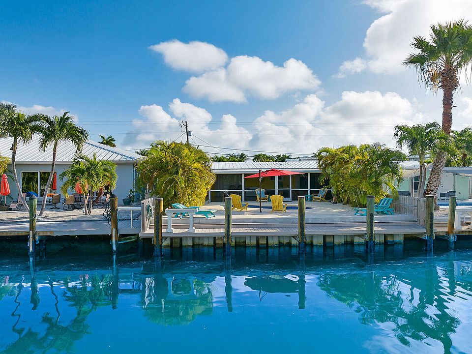 1st image of 171 10th St