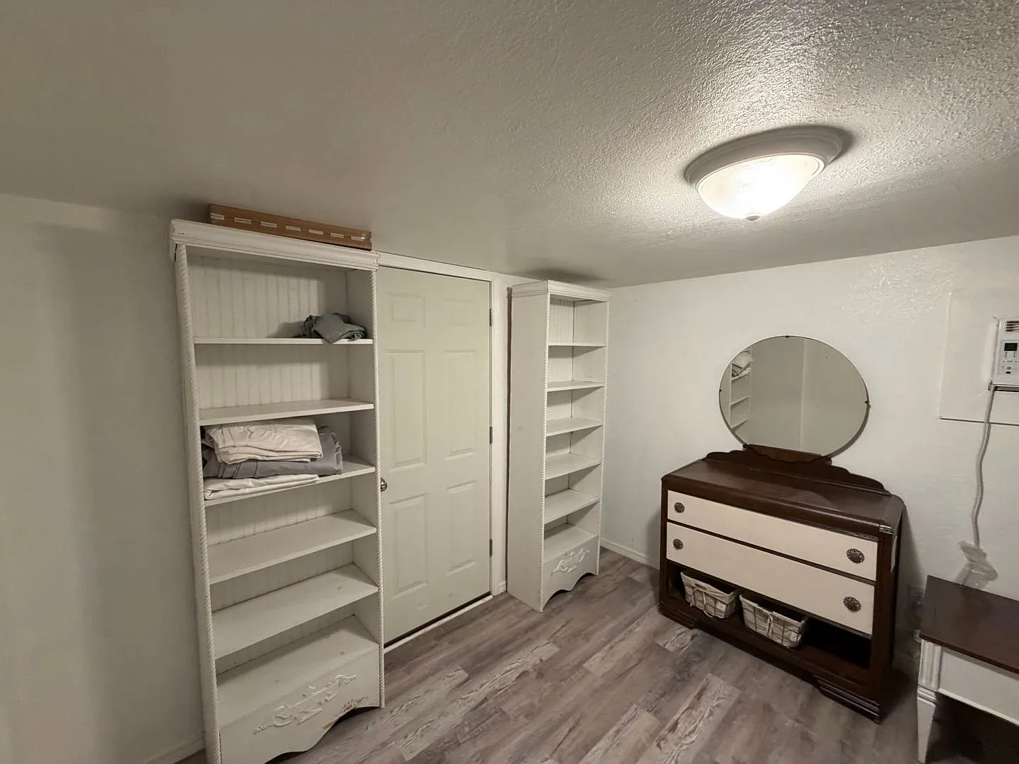 1 Bed 1 Bath Home — Photo 3