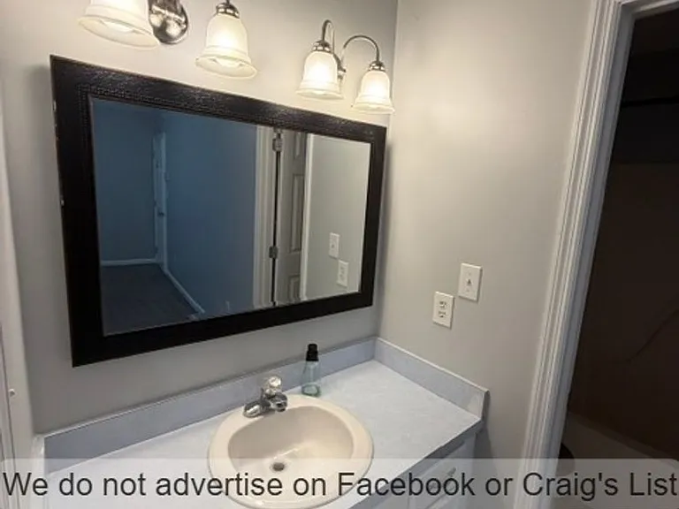 156 Hickman Ct — Photo 10