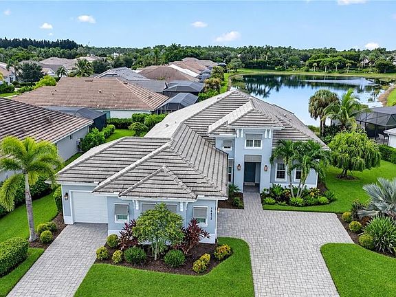 3rd image of 14812 Dockside LN