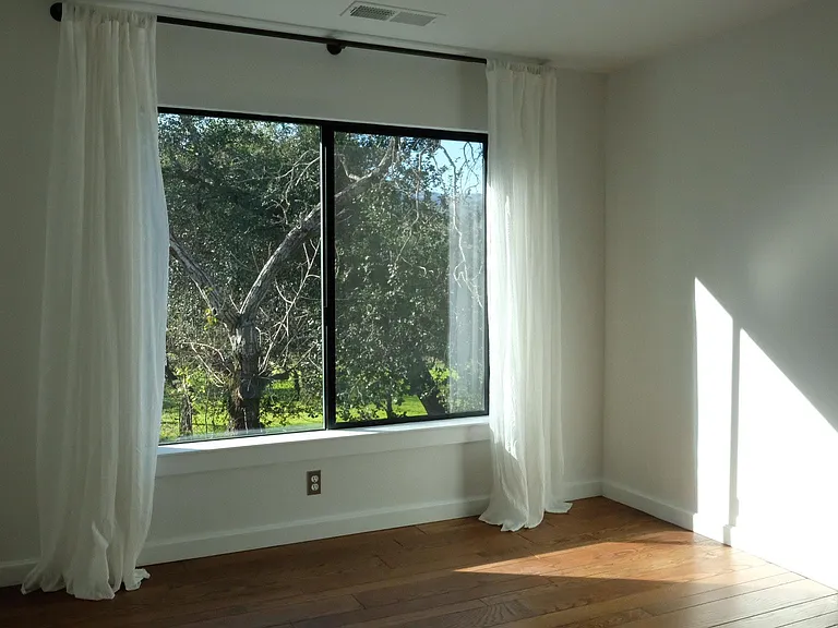 1629 Madrona Ave — Photo 20