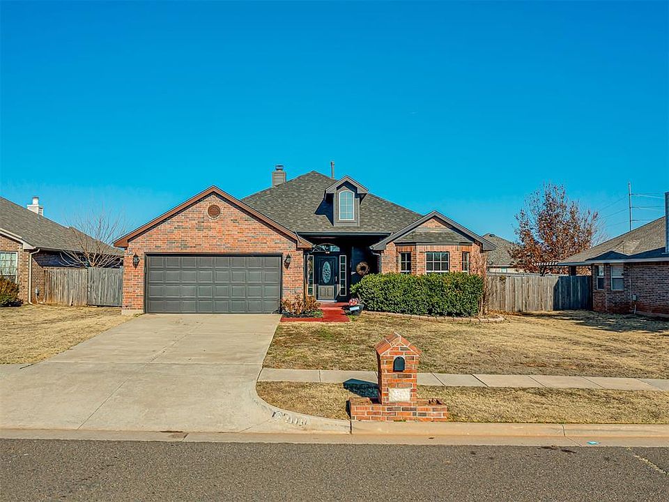 1st image of 2113 NW 157th Ter