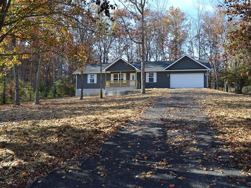 1st image of 721 Villageway Lot 3
