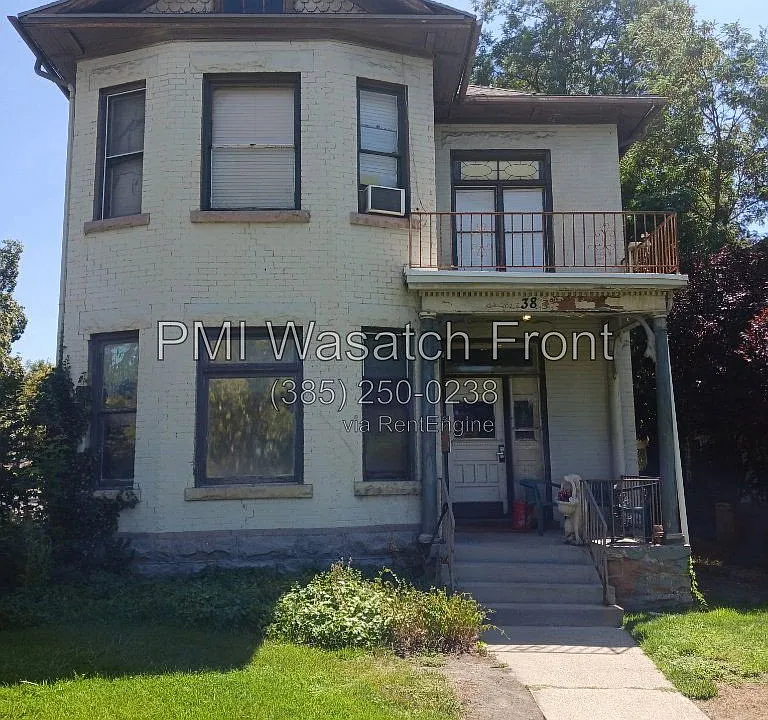 38 J St #1