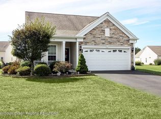 11 Fawnhollow Ln, Manchester, NJ 08759