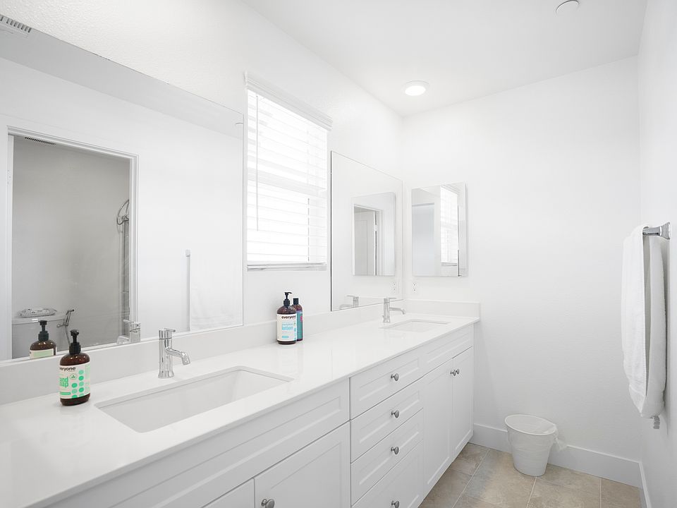 1st image of 10294 Artesia Blvd #10294