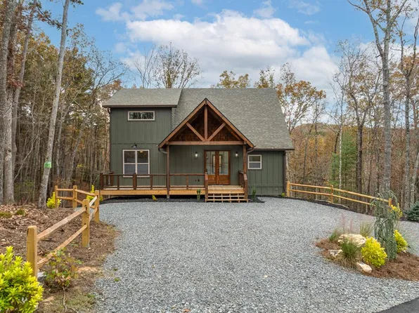 45 Briar Creek Ct, Morganton, GA 30560
