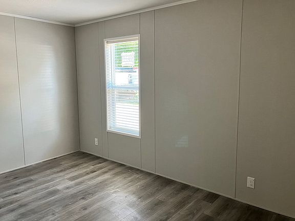 4th image of 705 E 4th St #79