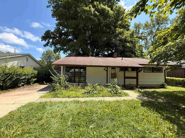 200 N Shellbark Rd, Muncie, IN 47304