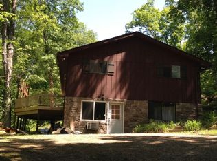 7257 Beechwood Dr, Athens, OH 45701