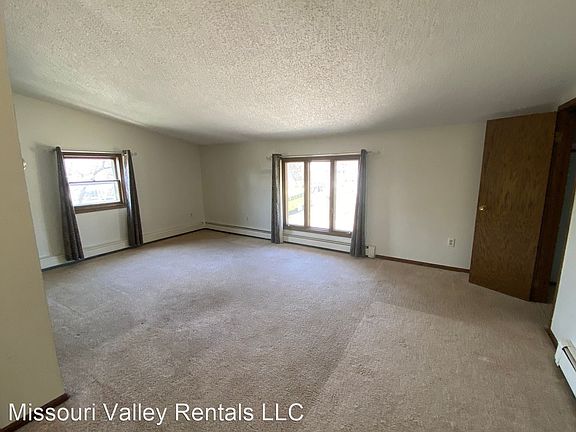 2nd image of 501 7th St NW #2