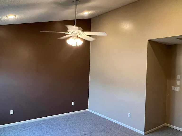 7866 Old Carriage Ct #7866 — Photo 20