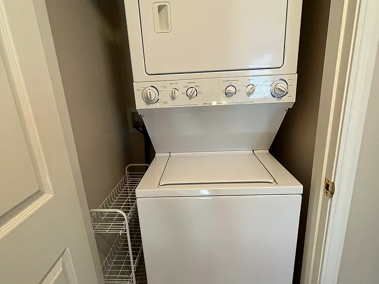 1120 Skyline Dr #5 — Photo 15