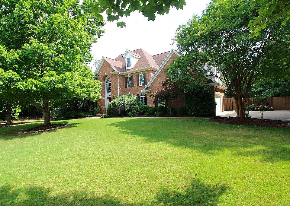 Front View of Home