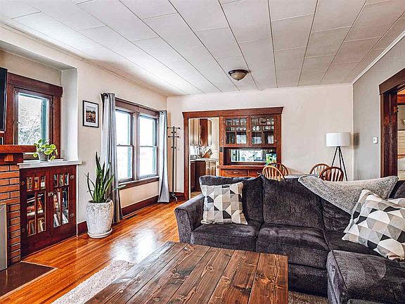 4th image of this home