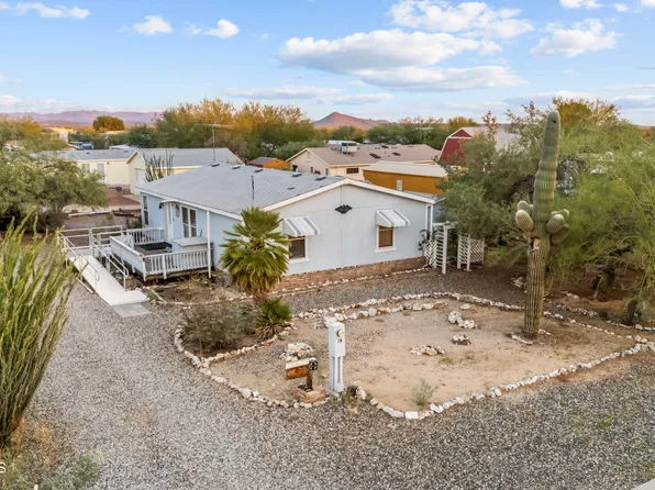 30931 S Running Horse Rd, Congress, AZ 85332