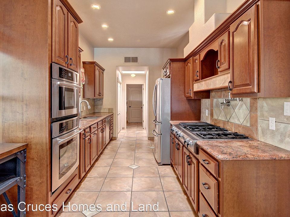 1st image of 2635 Cody Cir