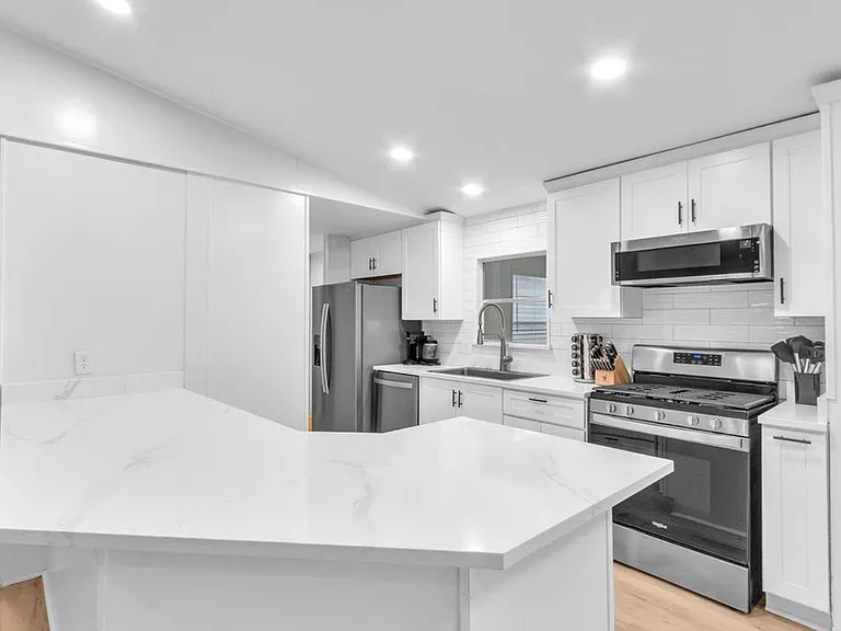 318 Overlook Trl — Photo 3
