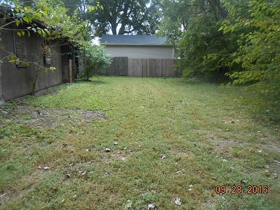 4th image of 1759 S Weinbach Ave