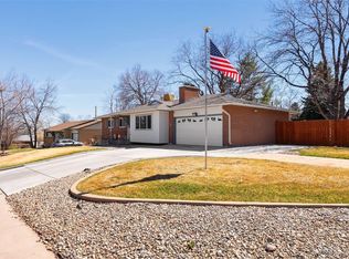 12384 W Connecticut Dr, Lakewood, CO 80228