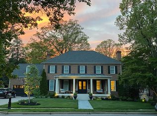 618 Fort Williams Py, Alexandria, VA 22304