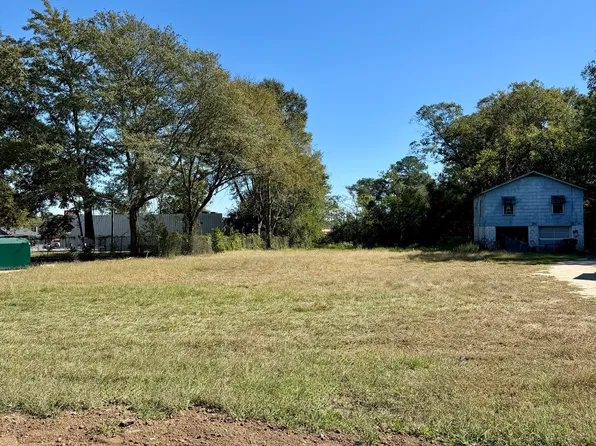 108 W Mary St, Dublin, GA 31021