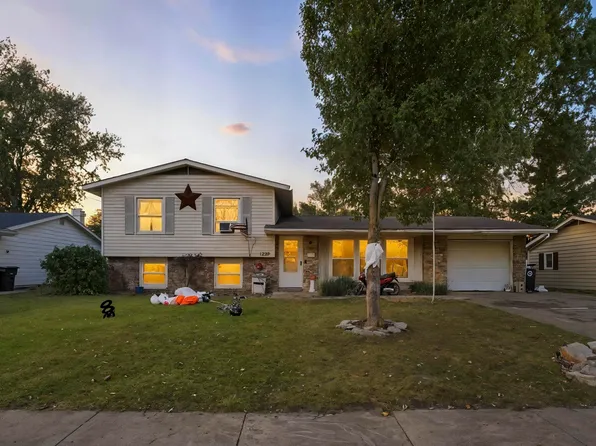 1922 Legoma Dr, Fort Wayne, IN 46819