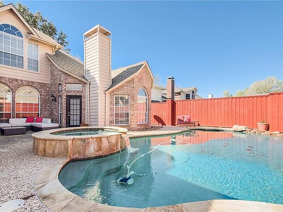 4th image of 4413 Southgate Dr