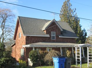 607 N 1st Ave, Ridgefield, WA 98642