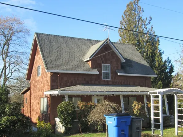 607 N 1st Ave, Ridgefield, WA 98642