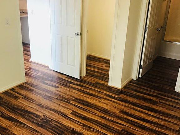 2nd image of 75-5743 Alahou St APT 204