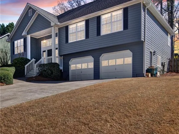 2593 Abbotts Glen Dr NW, Acworth, GA 30101