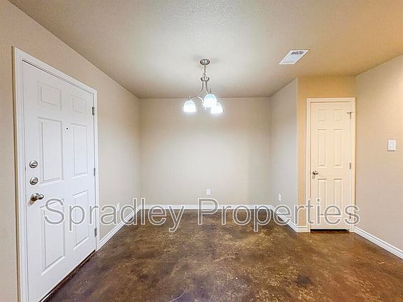 5th image of 1004B Menard Ct