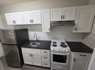 203 Lewis St APT 3, Lynn, MA 01902