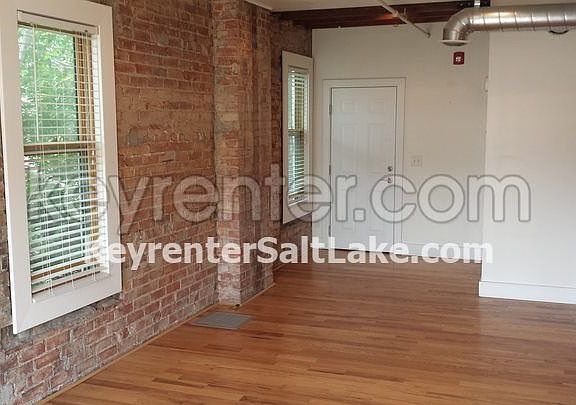 2nd image of 540 N 600 W APT 1