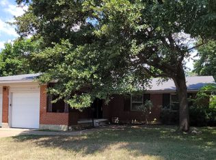 3412 Cromart Ave, Fort Worth, TX 76133