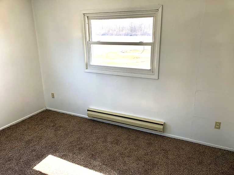 126 & 128 Fauber Ln #128 — Photo 8